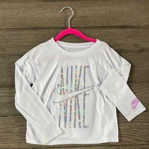 NIKE; size 5 girls; long sleeve